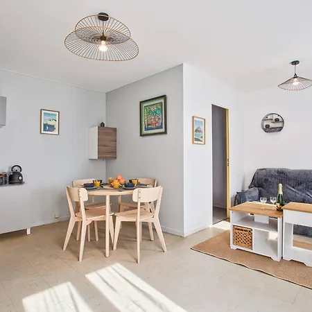 Joli 2p Avec Jardin Prive A Merville-franceville, Proche Et Commerces - Fr-1-788-30 Merville-Franceville-Plage