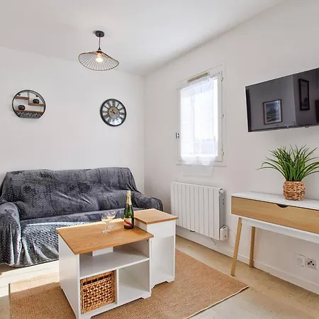 Joli 2p Avec Jardin Prive A Merville-franceville, Proche Et Commerces - Fr-1-788-30 Merville-Franceville-Plage